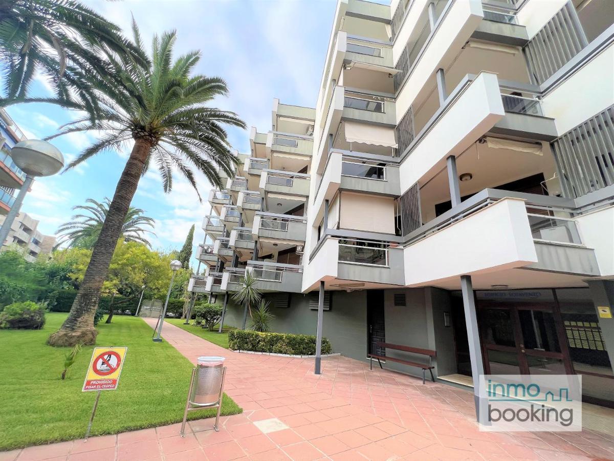 Solo Familias, Apartamento Climatizado Y Cerca De La Playa سالو المظهر الخارجي الصورة